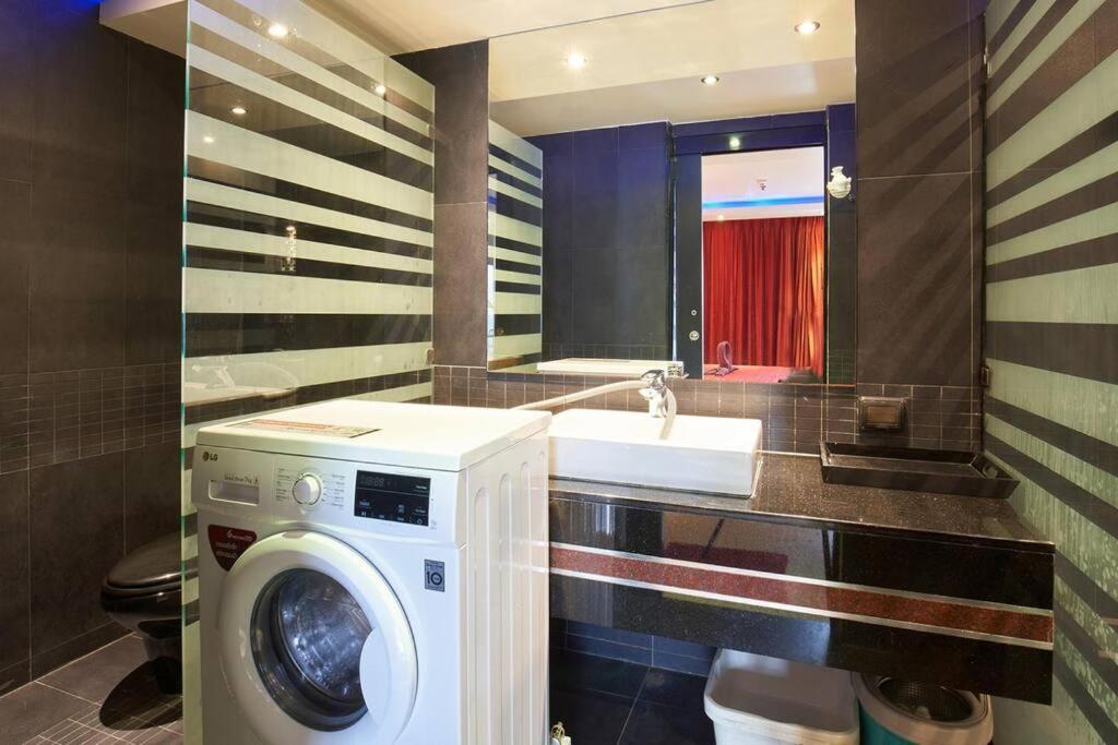 Modern In The Heart Of Abs1 Lejlighed Patong